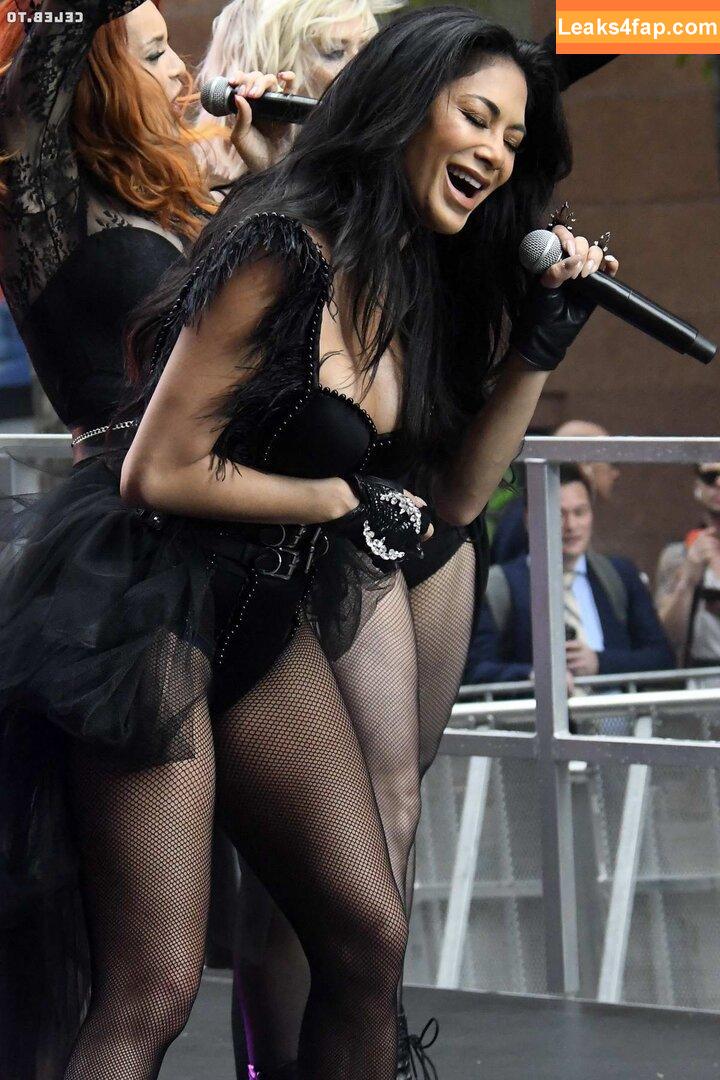 Nicole Scherzinger / NicoleScherzy / https: / nicole / nicolescherzinger слитое фото фото #2252