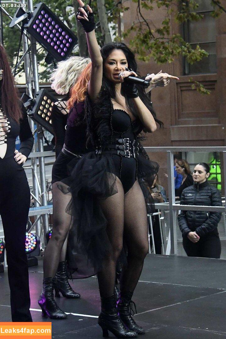 Nicole Scherzinger / NicoleScherzy / https: / nicole / nicolescherzinger слитое фото фото #2253