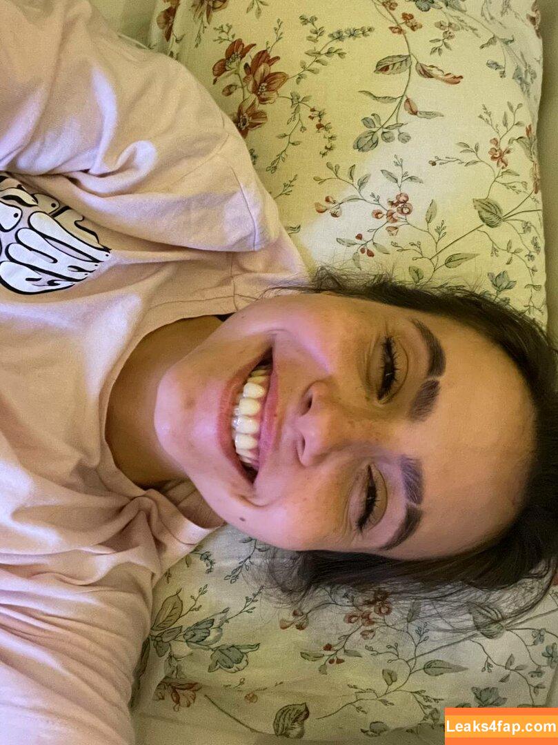 Nicole Vachevski / petitenikole leaked photo photo #0022