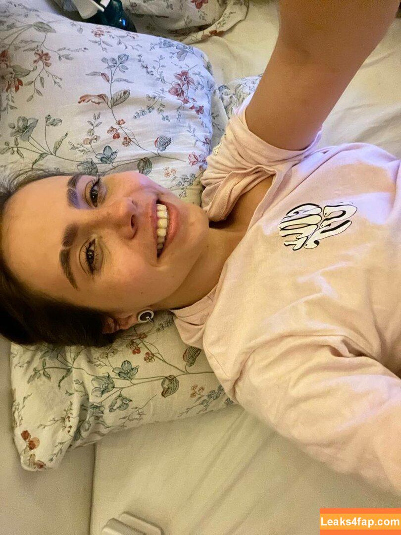 Nicole Vachevski / petitenikole leaked photo photo #0023