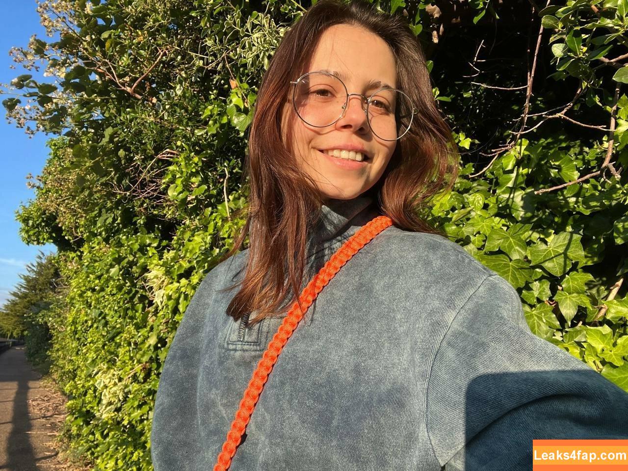 Nicole Vachevski / petitenikole leaked photo photo #0030