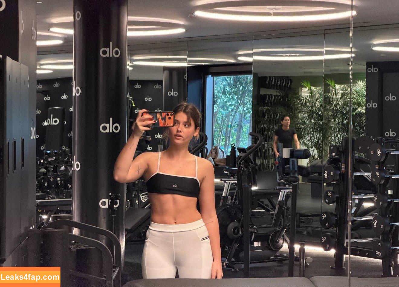 Nicole Wallace / itsnicolewallace leaked photo photo #0037