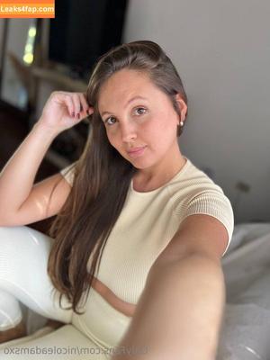 nicoleadamsxo photo #0001