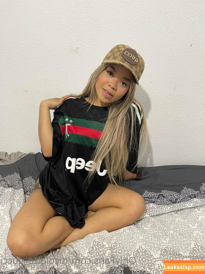 nicolette_gucci / queennicolette__ leaked photo photo #0106