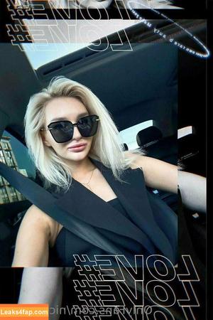 nicolettten photo #0056
