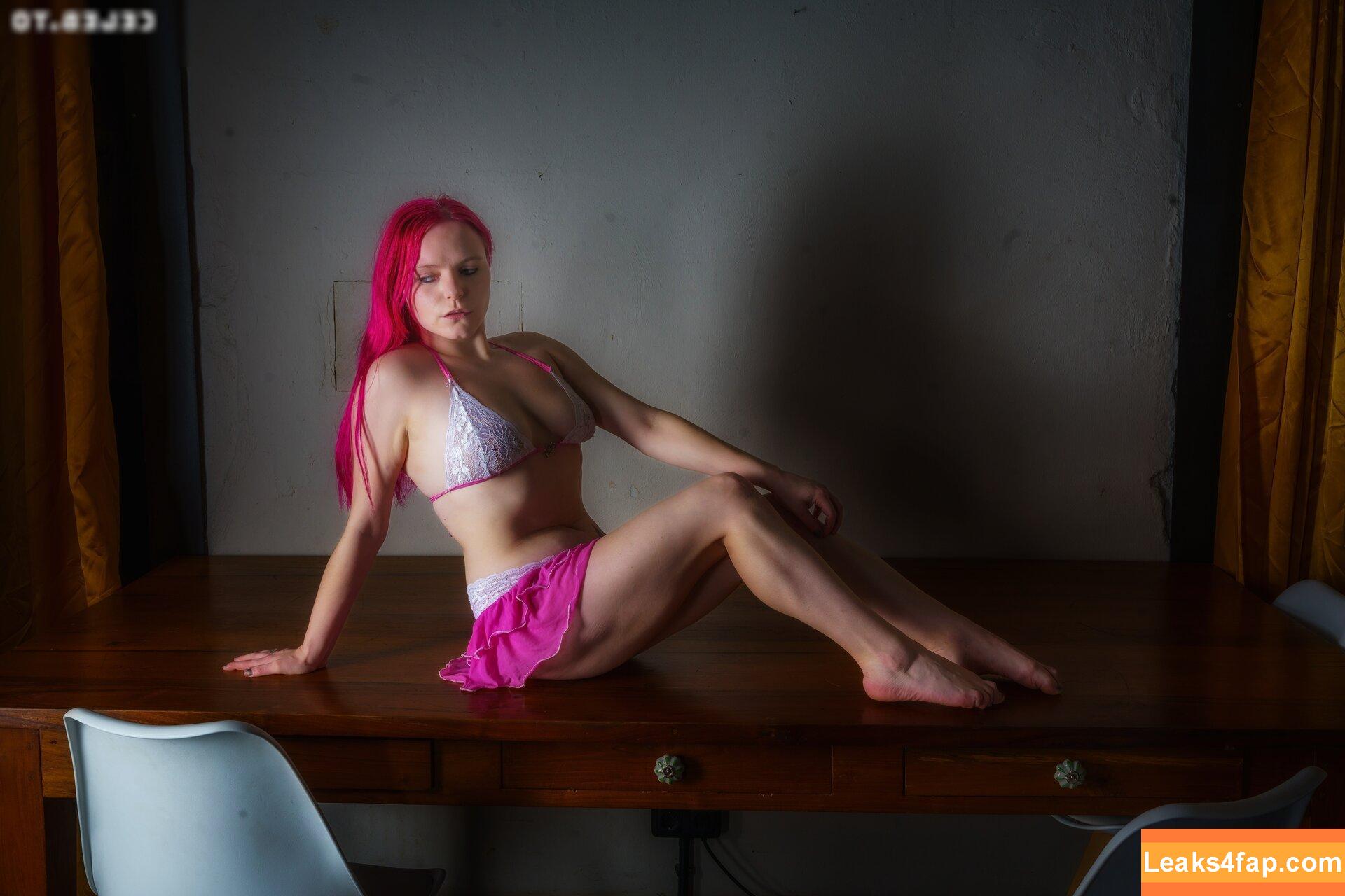 nidagonehot / kim_kklein leaked photo photo #0189