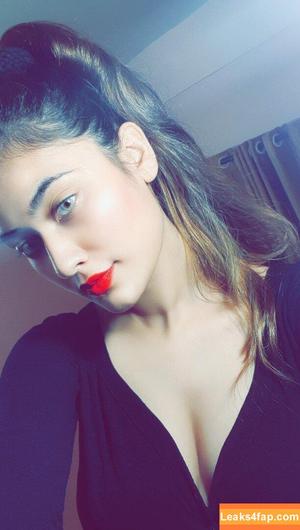 Nidhi Maheshwari photo #0021