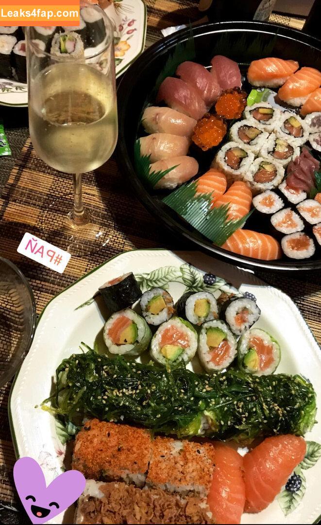 Niemira / _niemiraofficial_ слитое фото фото #0337