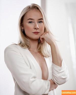 Nienke Helthuis photo #0033