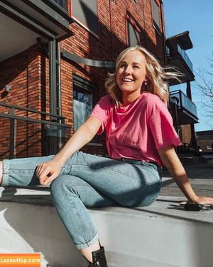 Nienke Helthuis photo #0037