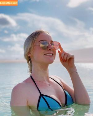 Nienke Helthuis photo #0050