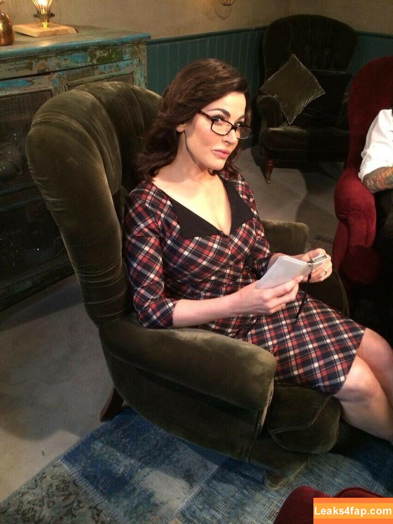 Nigella Lawson / nigellalawson leaked photo photo #0035