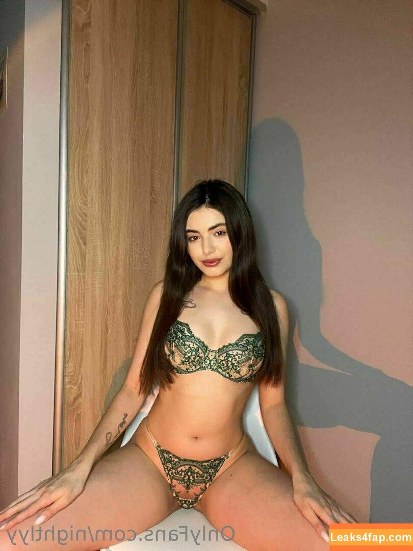 Nightlyy / elara_moonq / nightly leaked photo photo #0434