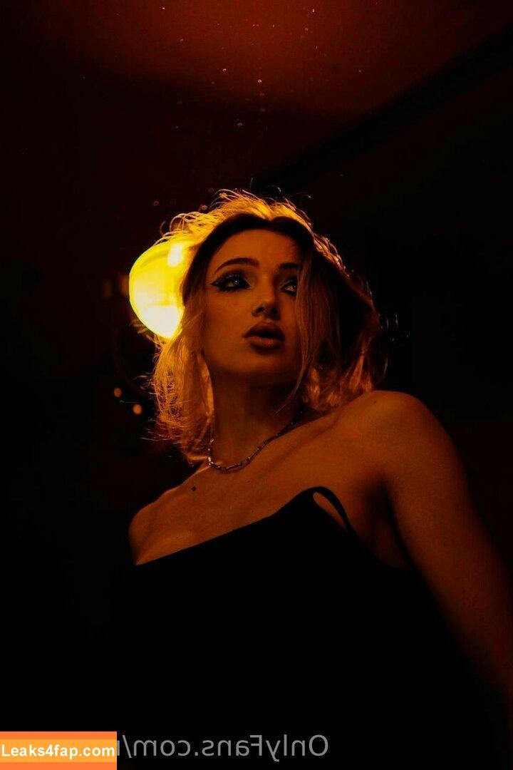 Nightlyy / elara_moonq / nightly leaked photo photo #0474