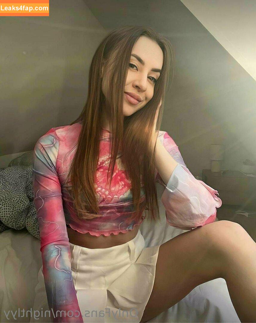 Nightlyy / elara_moonq / nightly leaked photo photo #0653