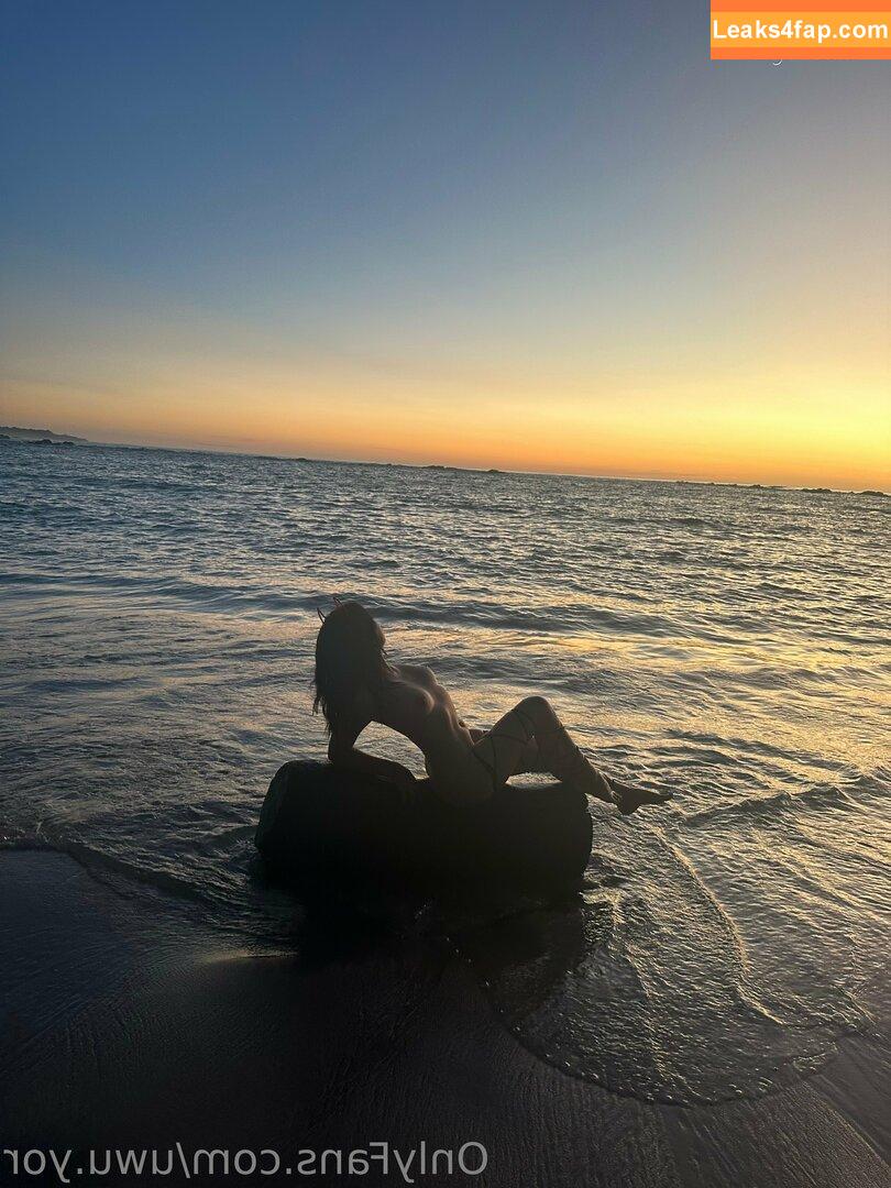 Nightmare_succubus / y.uwu / yorsuccubus leaked photo photo #0063