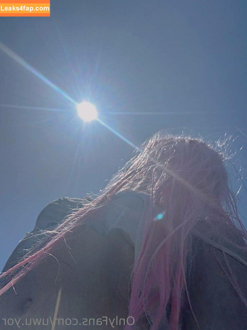 Nightmare_succubus / y.uwu / yorsuccubus leaked photo photo #0300