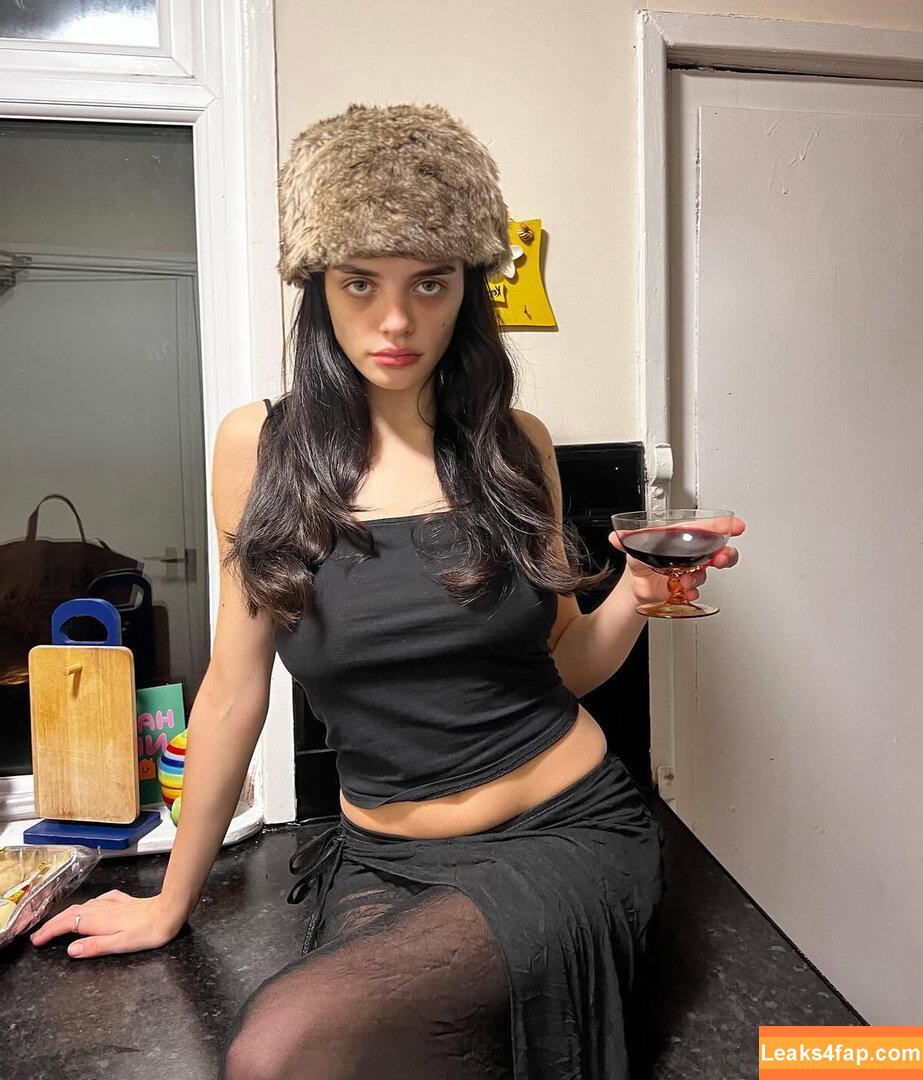 niiina.es / Nina Stoddart / nina_love1 leaked photo photo #0132