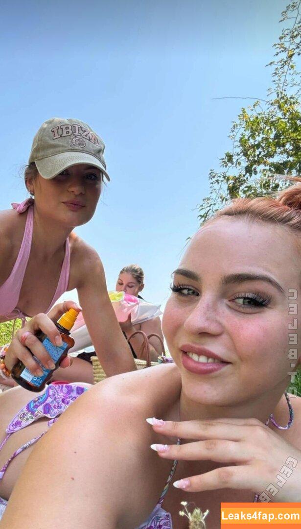 Nika Sofie / nikasofie leaked photo photo #0121