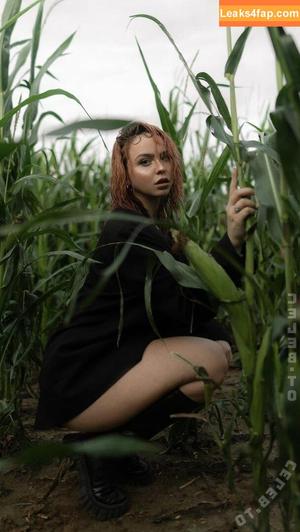 Nika Sofie photo #0128