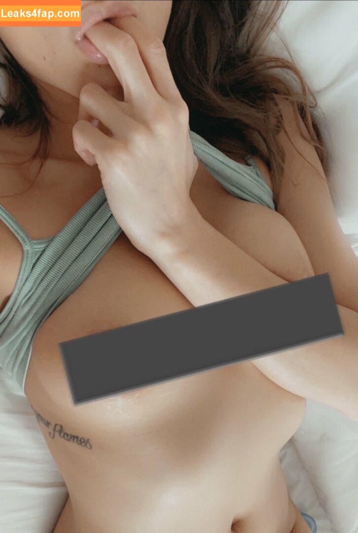 _niki_13 / mixed_btch leaked photo photo #0007