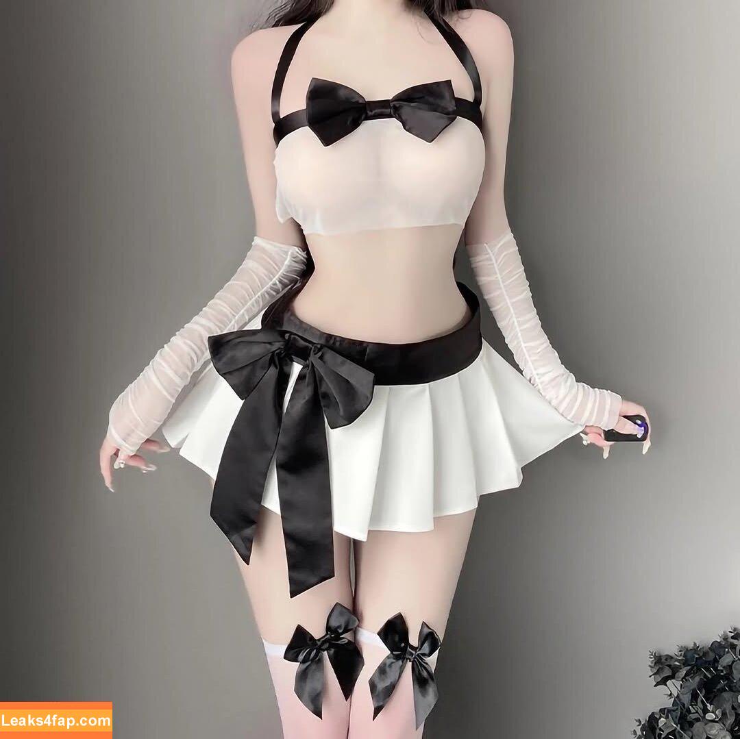 NikiMeow / nikimeow_ / nikimeowxo leaked photo photo #0025