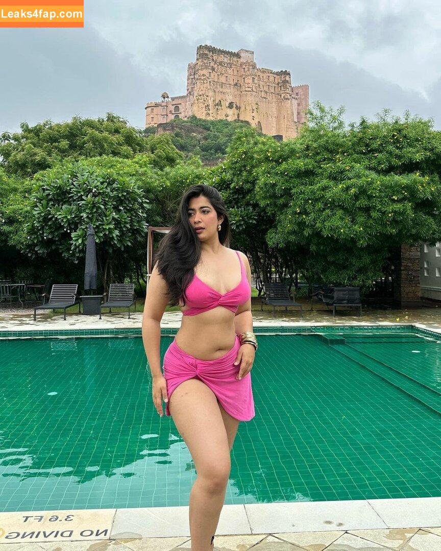 Nikita Sharma / nikitasharma_official leaked photo photo #0049