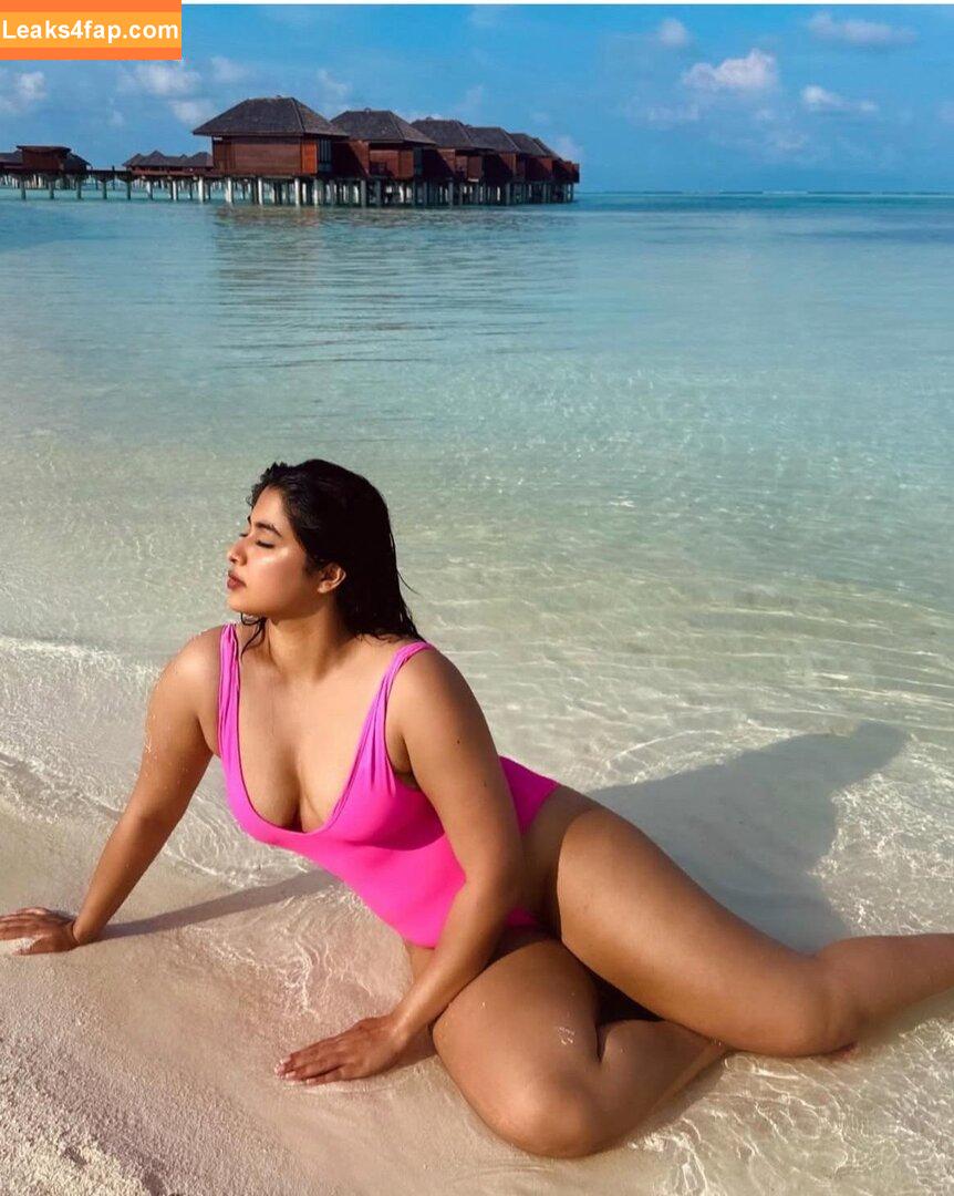 Nikita Sharma / nikitasharma_official leaked photo photo #0058