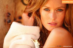 Nikkala Stott photo #0736