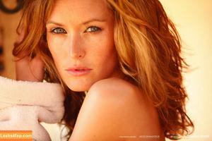 Nikkala Stott photo #0738