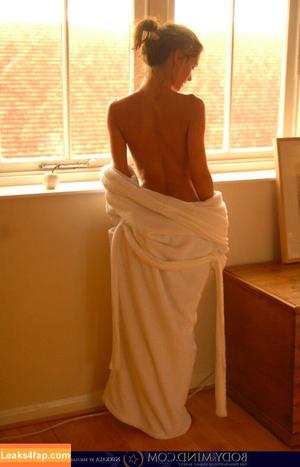 Nikkala Stott photo #1023