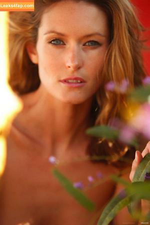 Nikkala Stott photo #1354