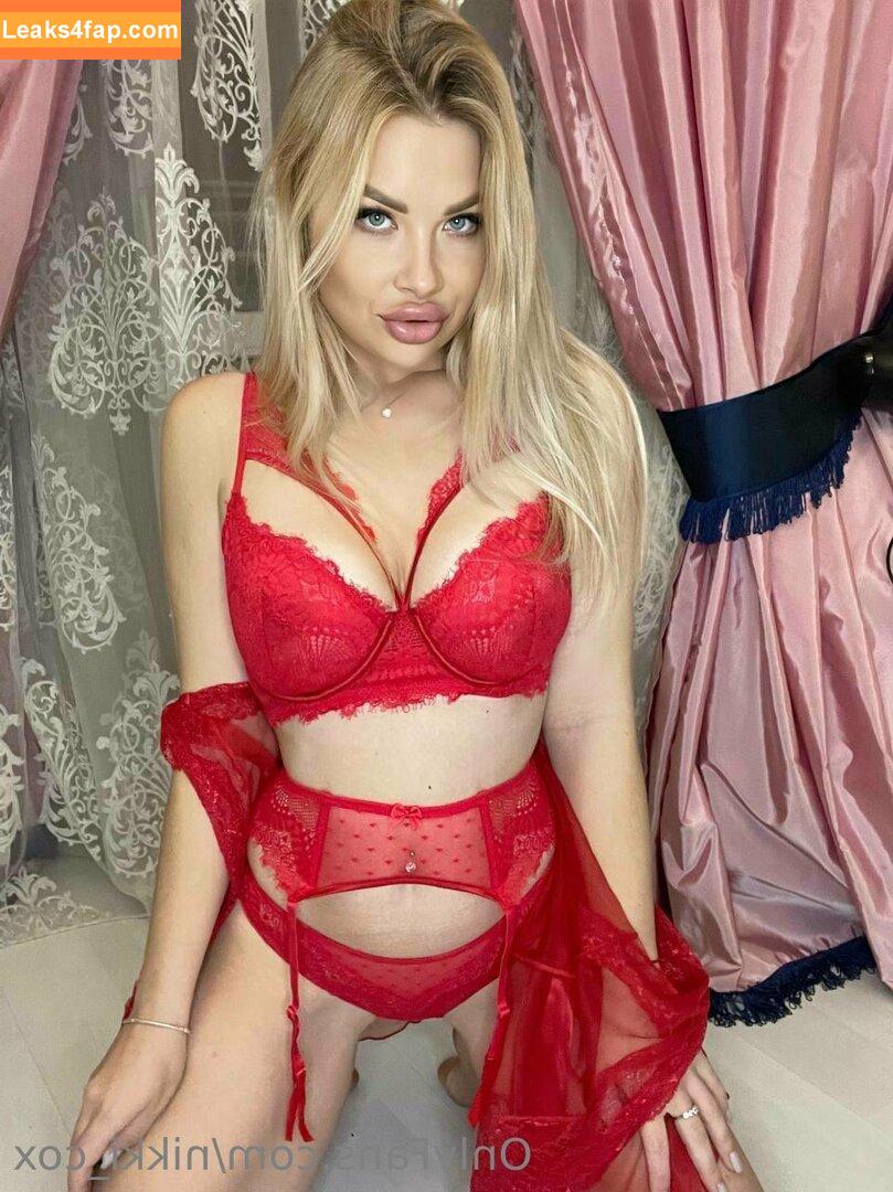 nikki_cox / nikkicox0000 leaked photo photo #0044