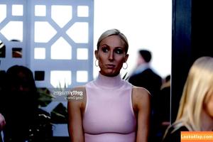 Nikki Glaser фото #0004