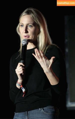 Nikki Glaser photo #0085