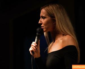 Nikki Glaser photo #0087