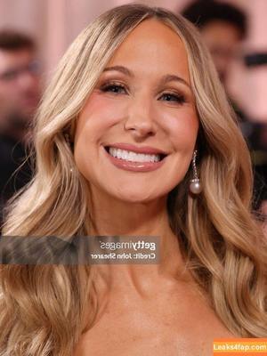 Nikki Glaser photo #0369