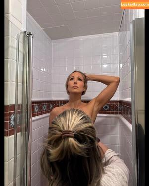 Nikki Glaser photo #0398