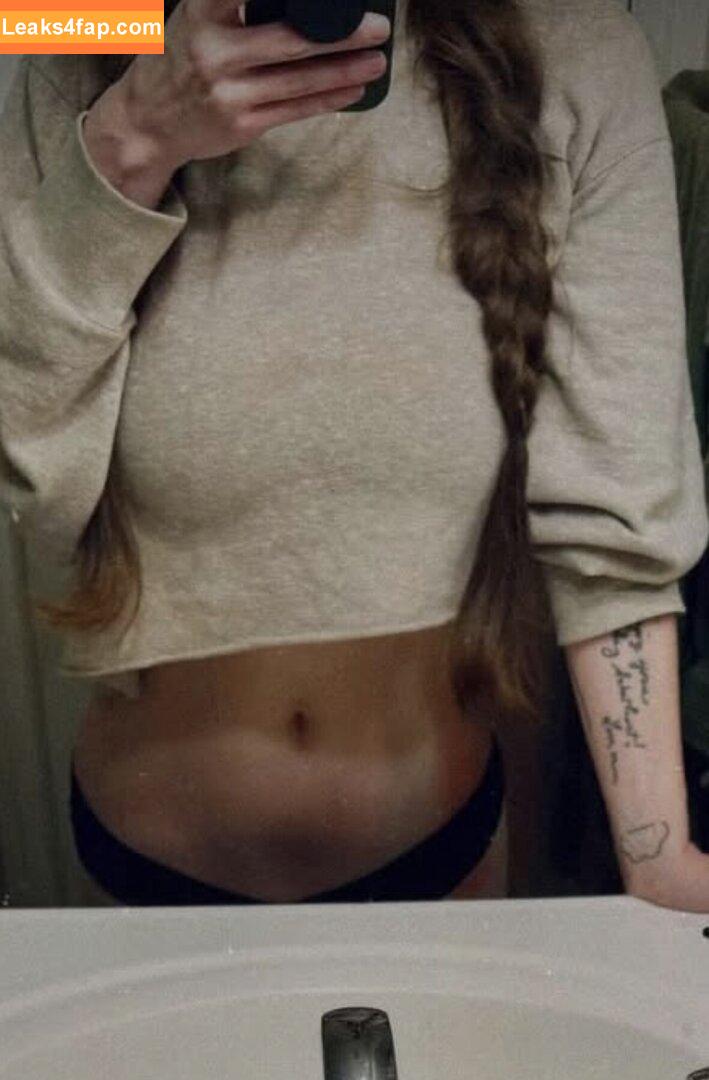 Nikki Osborne / nikkiosborneofficial / ohhelloitsnikki / ohitsnikki / thebushblonde leaked photo photo #0046