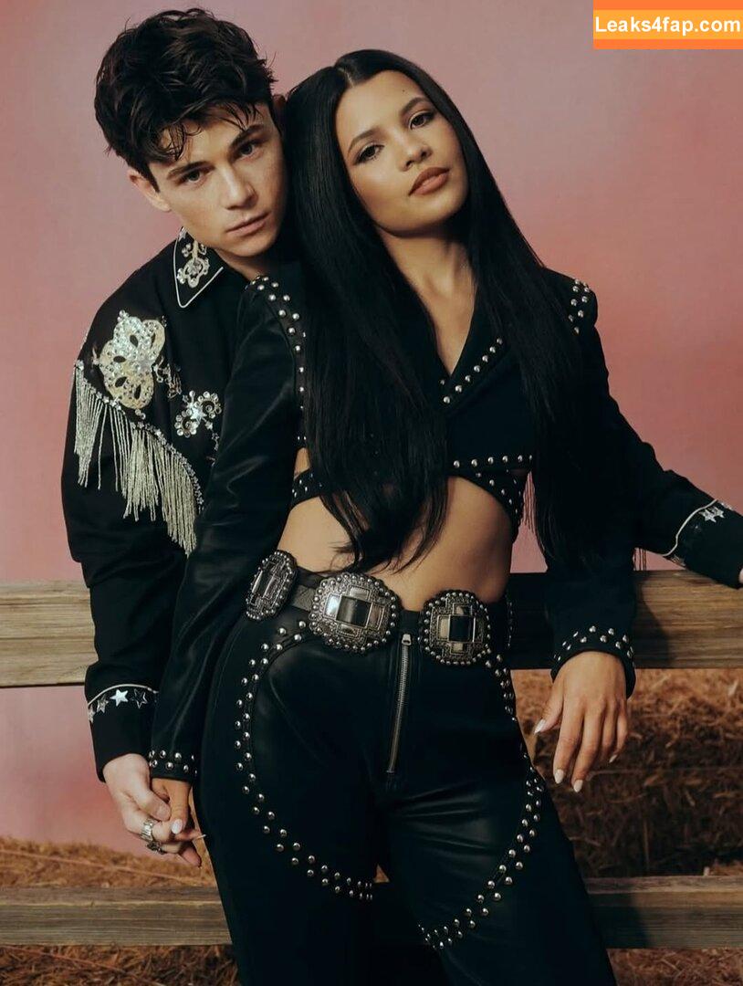 Nikki Rodriguez / nikkirodriguez leaked photo photo #0008
