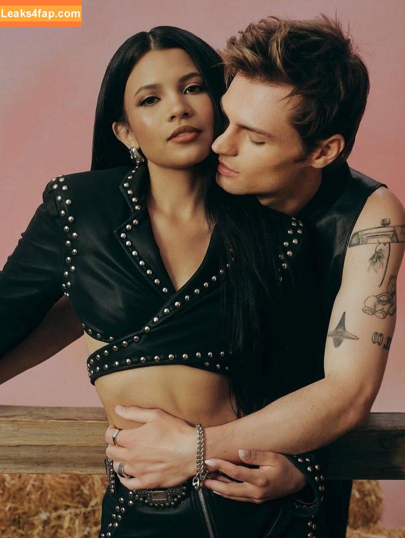 Nikki Rodriguez / nikkirodriguez leaked photo photo #0009