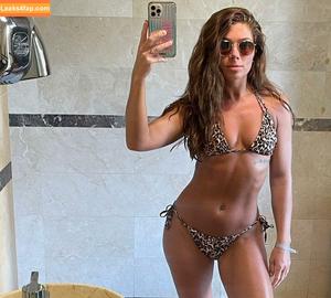 Nikki Sanderson фото #0114