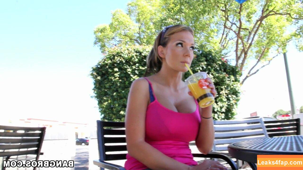 Nikki Sexx / PleaseDontDeleteNikki / thenikkisexx leaked photo photo #0768