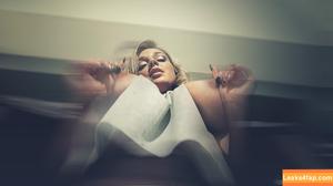 Nikki Sims фото #0045