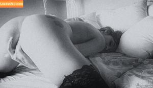 Nikki Sims фото #0232