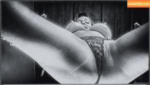 Nikki Sims фото #0272