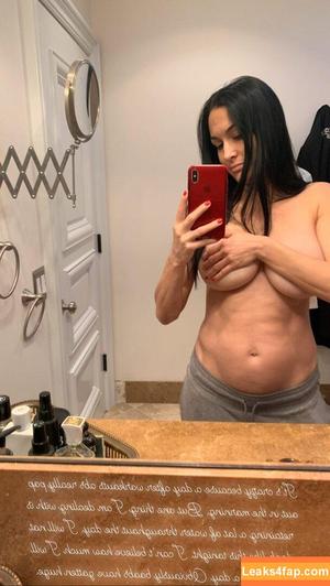 nikkibella photo #0012
