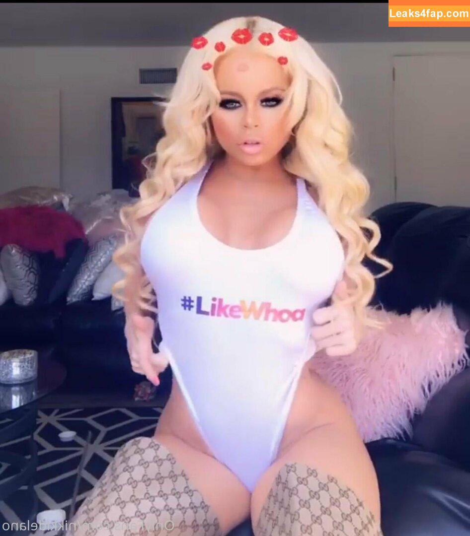 nikkidelano /  leaked photo photo #0198