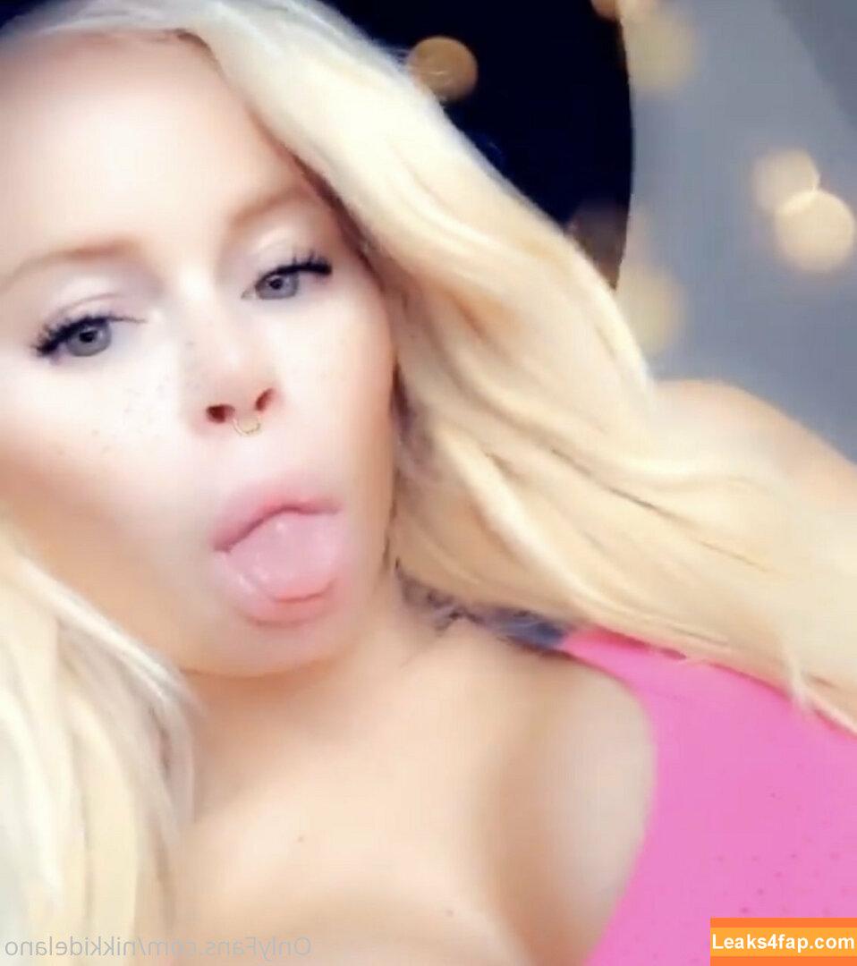 nikkidelano /  leaked photo photo #0265