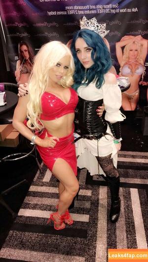 nikkidelano photo #0017
